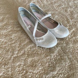 Silver dress sandals sz 1